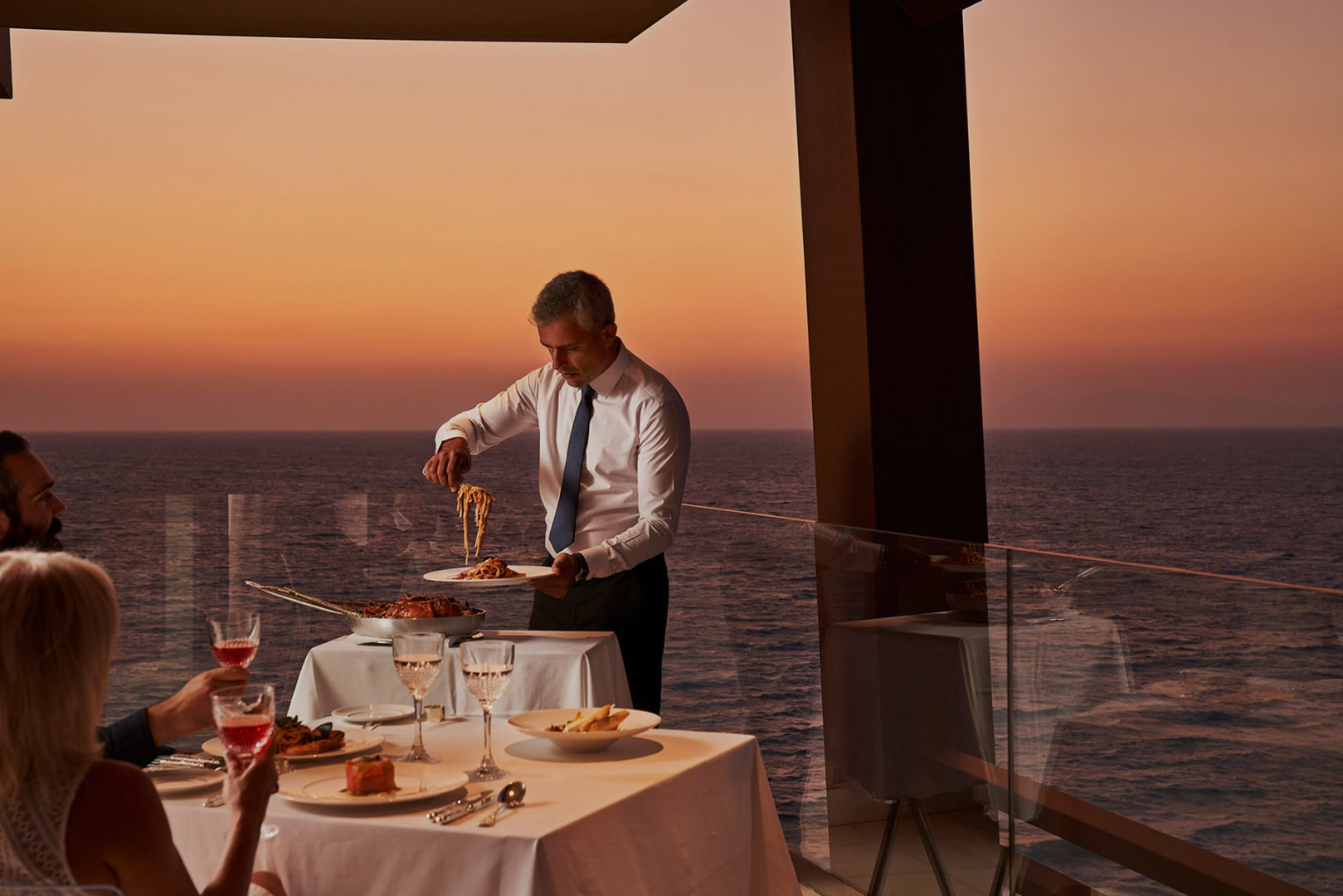 <h1>Sunset Private Dinners</h1>